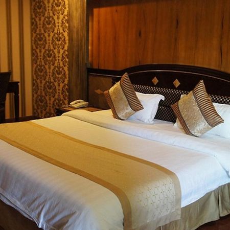 Interpark Hotel Olongapo Zewnętrze zdjęcie