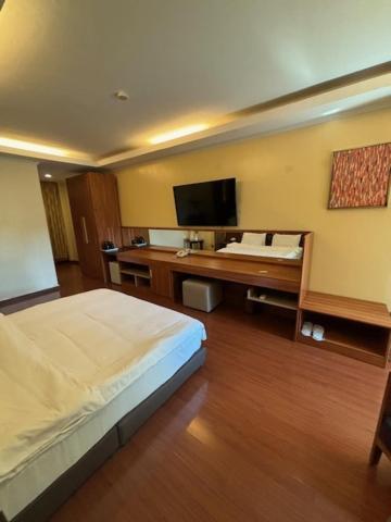 Interpark Hotel Olongapo Zewnętrze zdjęcie